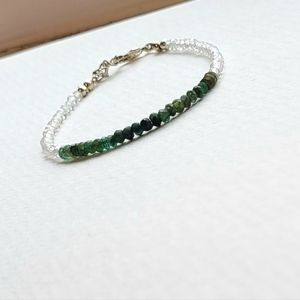 Dainty gemstone beaded bracelet